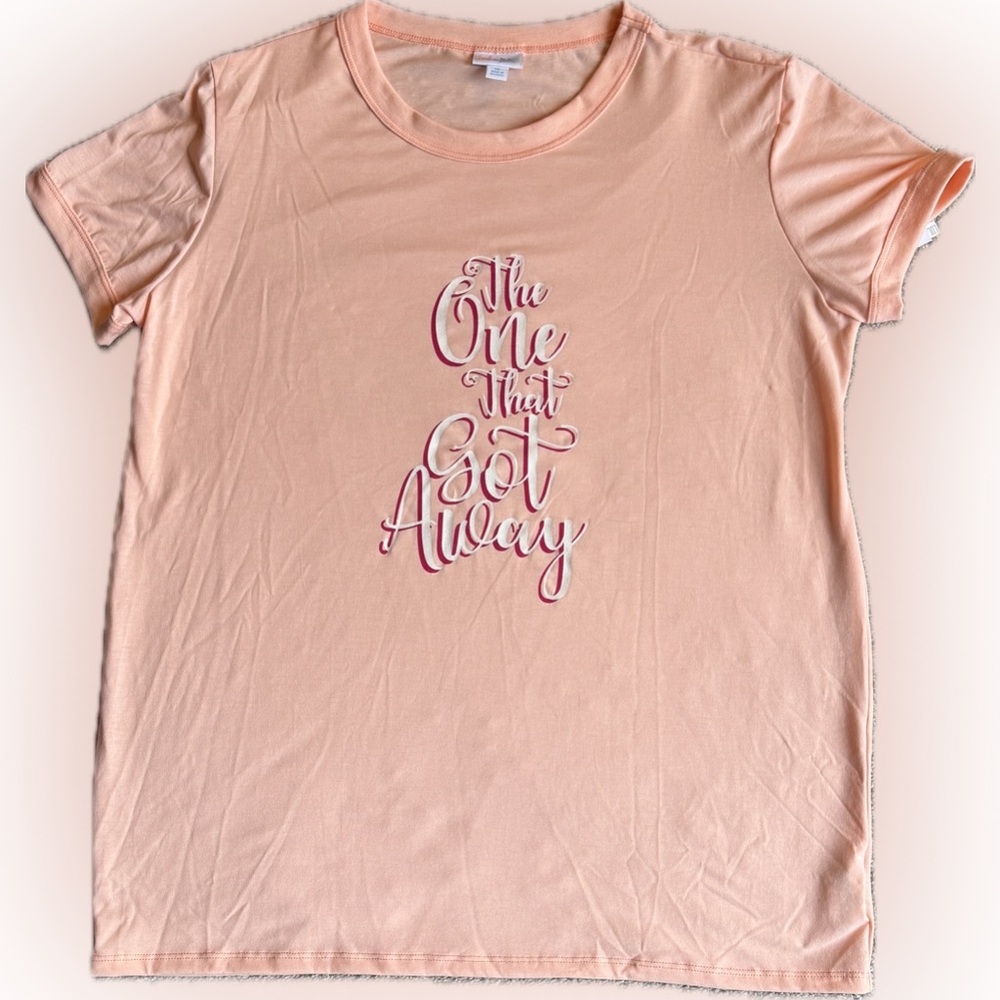 LuLaRoe Peach Graphic Liv T-Shirt